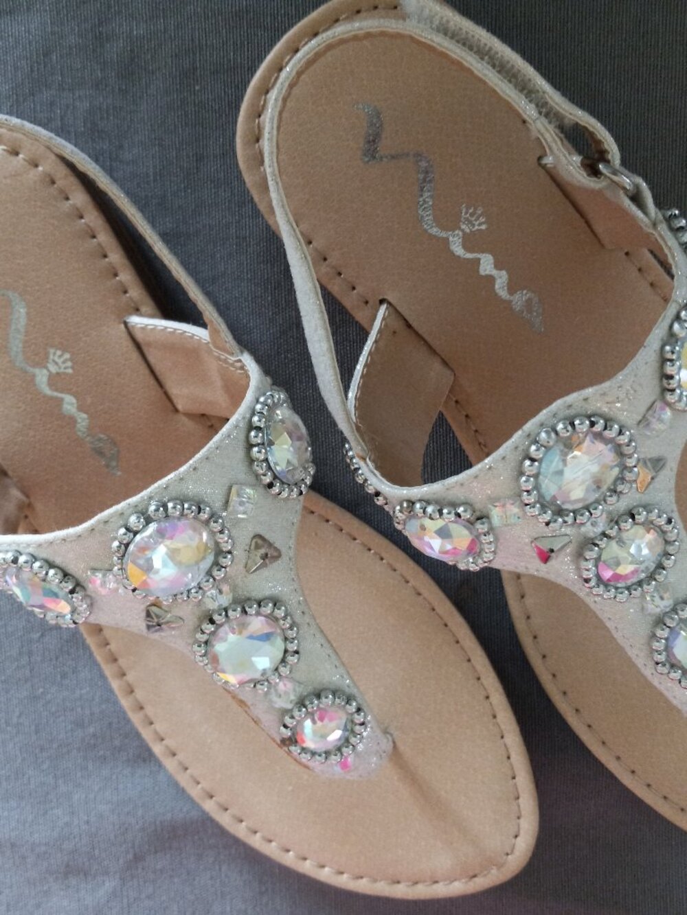Nina Girls Kids Melrose Sandals Junior 1 Silver Shimmer NEW